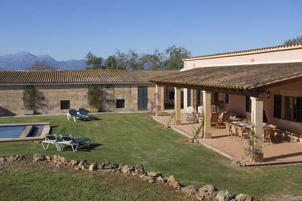 Rural house -
                                      Muro -
                                      4 bedrooms -
                                      8 persons