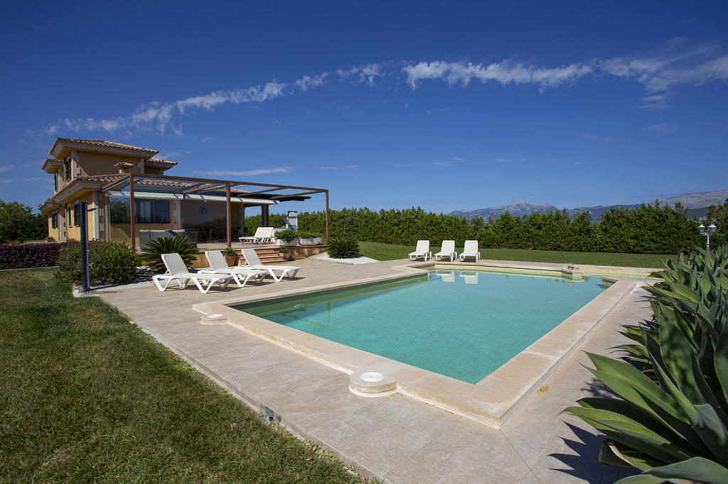 Countryhouse - Muro - 5 bedrooms - 9 persons